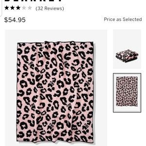 vs PINK Double Sherpa Blanket